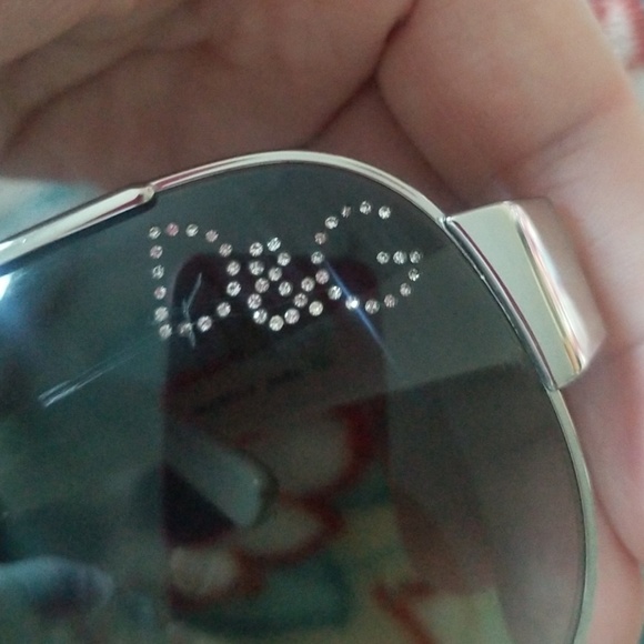 Dolce & Gabbana sunglasses - Picture 2 of 8